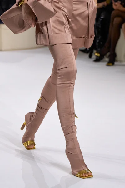 Look 123